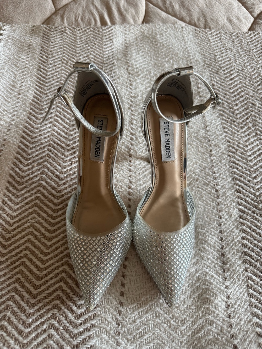 Silver Pumps - Picture 2 of 2